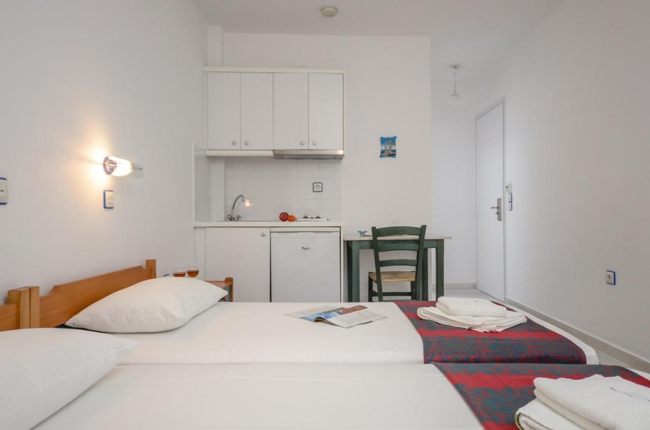 Nostos Studios At Saint George Beach Agios Georgios Chora Naxos Town Naxos City Exterior photo